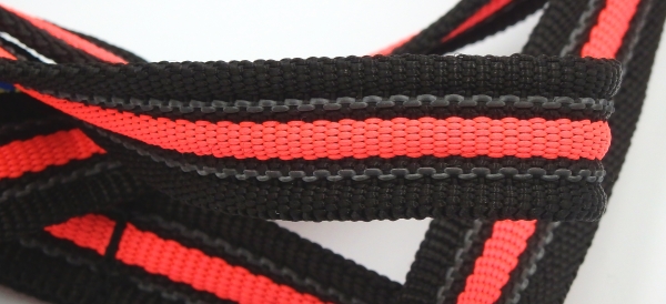 滑らない、抜群のフィット感の犬用リード｜ビヨルキス Valkグリップリード BJORKIS