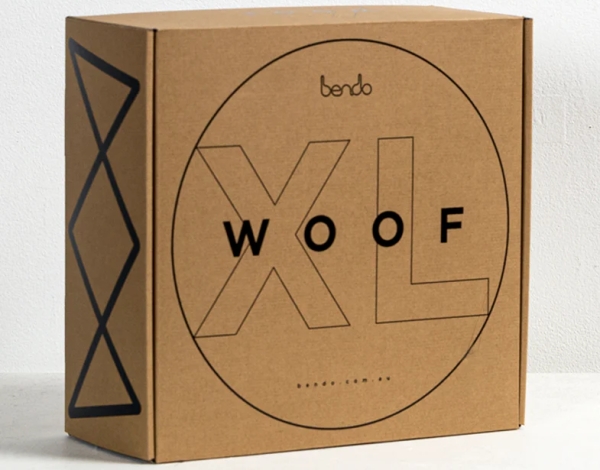 WOOF XL 大型犬用シングルドッグボウル Bendo｜プレゼントにもおすすめのギフトボックス仕様フードボウル、犬用食器｜犬グッズ通販HAU（ハウ）