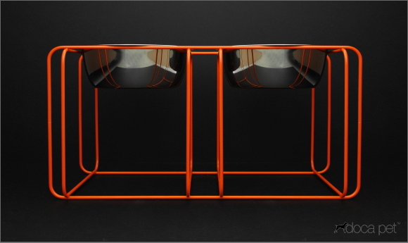 食べやすい高さおすすめのスタンド付き犬用食器|ワイヤーダイン(フードボウル) Doca Pet|犬グッズ通販HAU